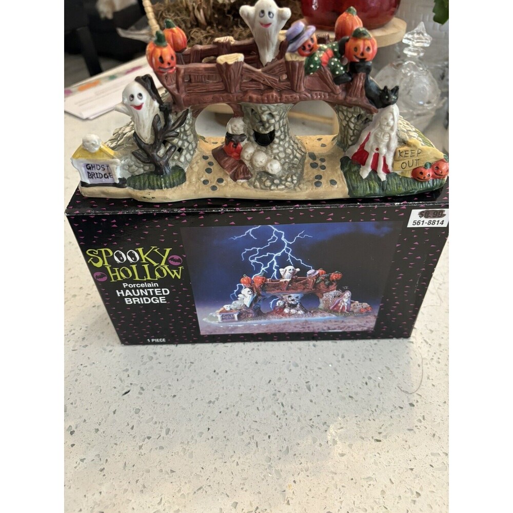 Vintage Spooky Hollow Halloween Village GHOST BRIDGE Porcelain Figure New